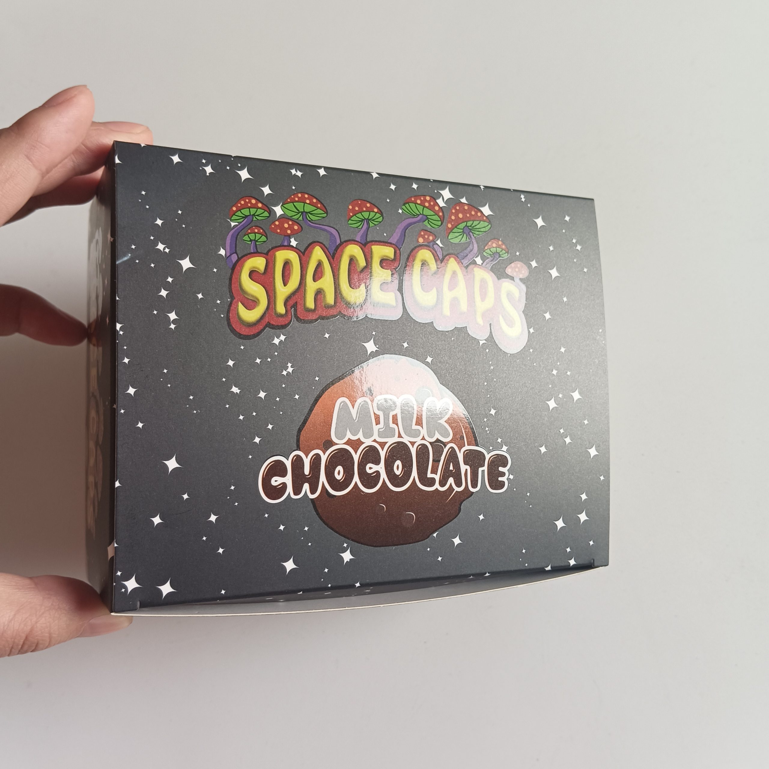 Empty Packing 1000pcs Space Caps 4G Mushroom Chocolate Package Boxes