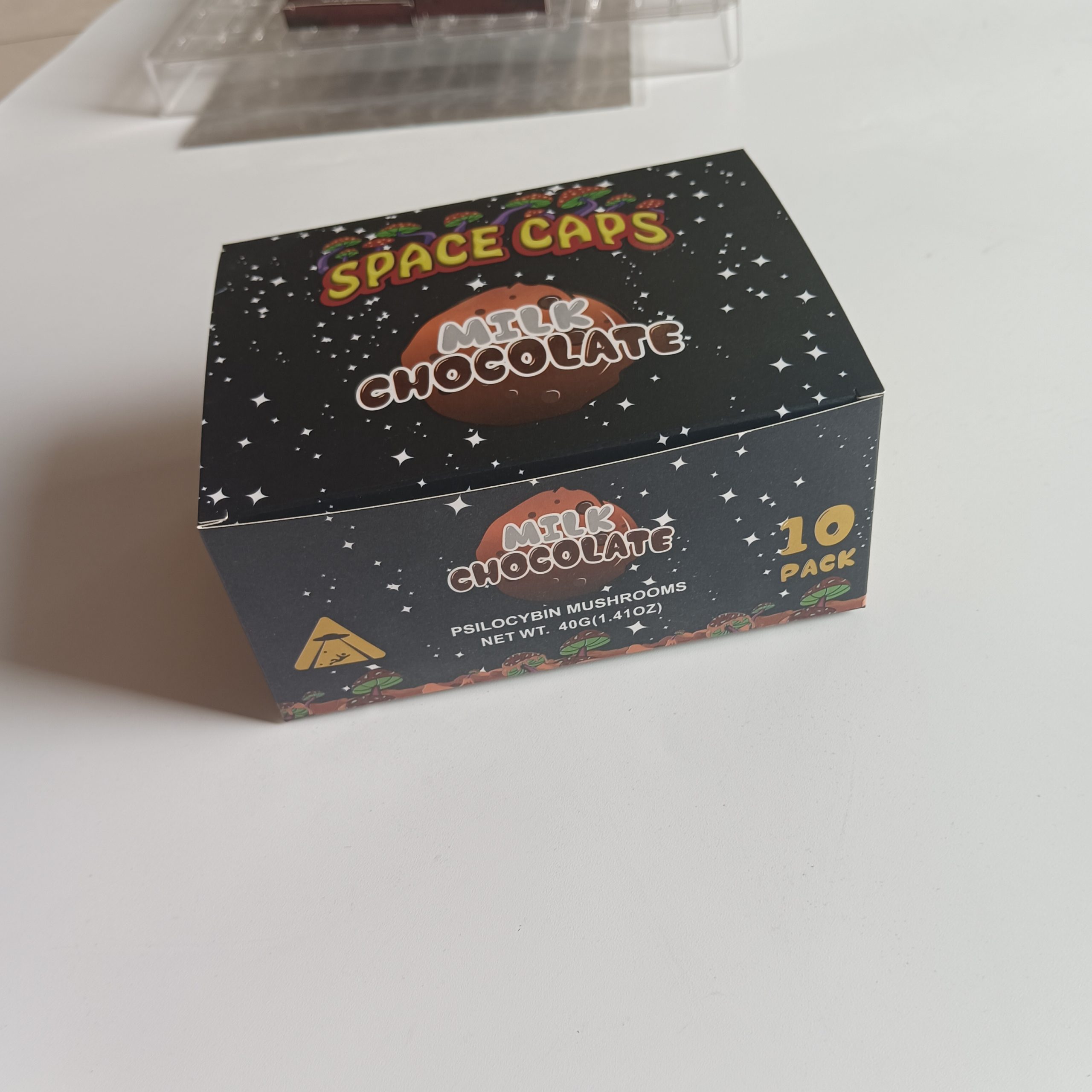 Empty Packing 1000pcs Space Caps 4G Mushroom Chocolate Package Boxes