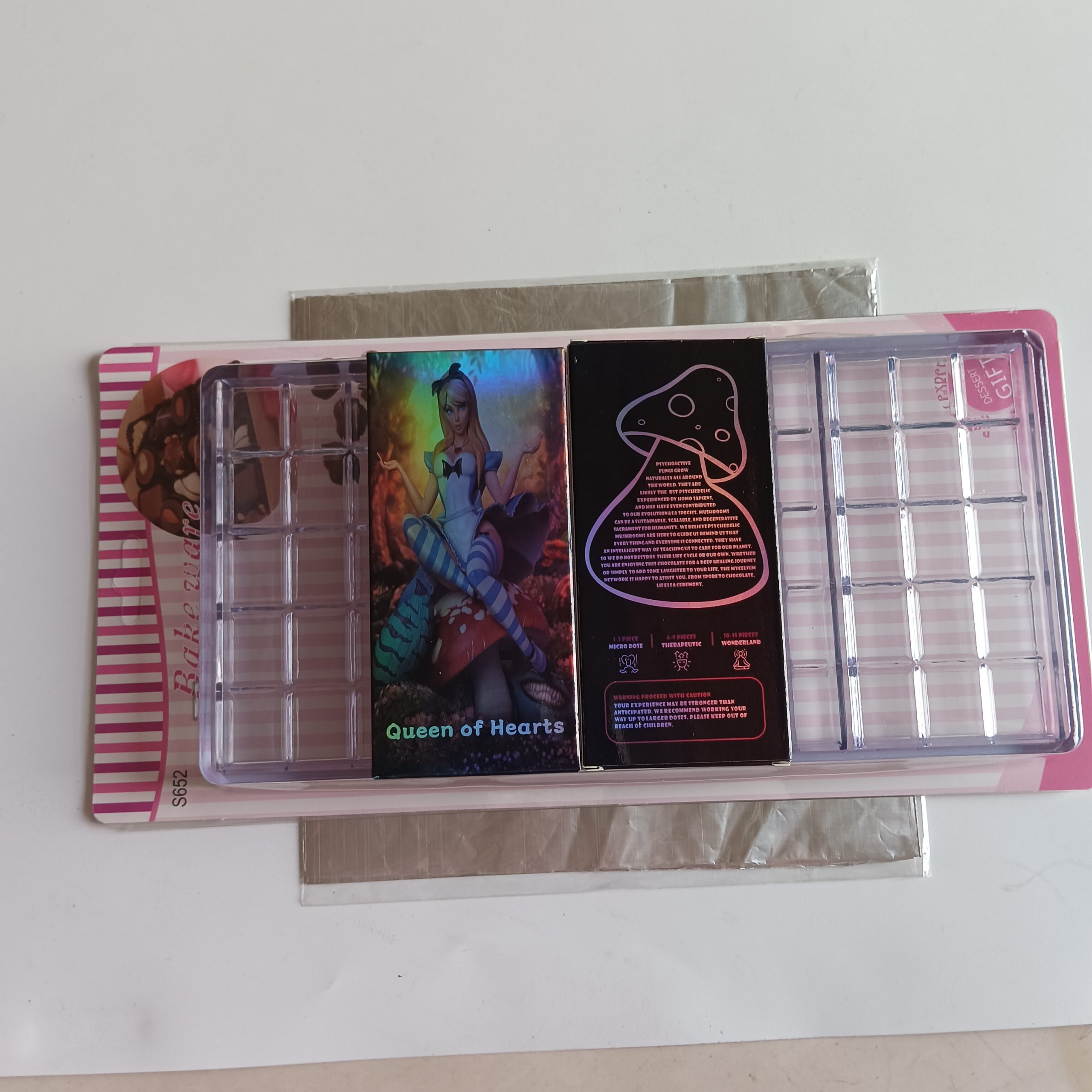 Empty Packing Alice in Wonderland 3.5g Magic Mushroom Chocolate Boxes