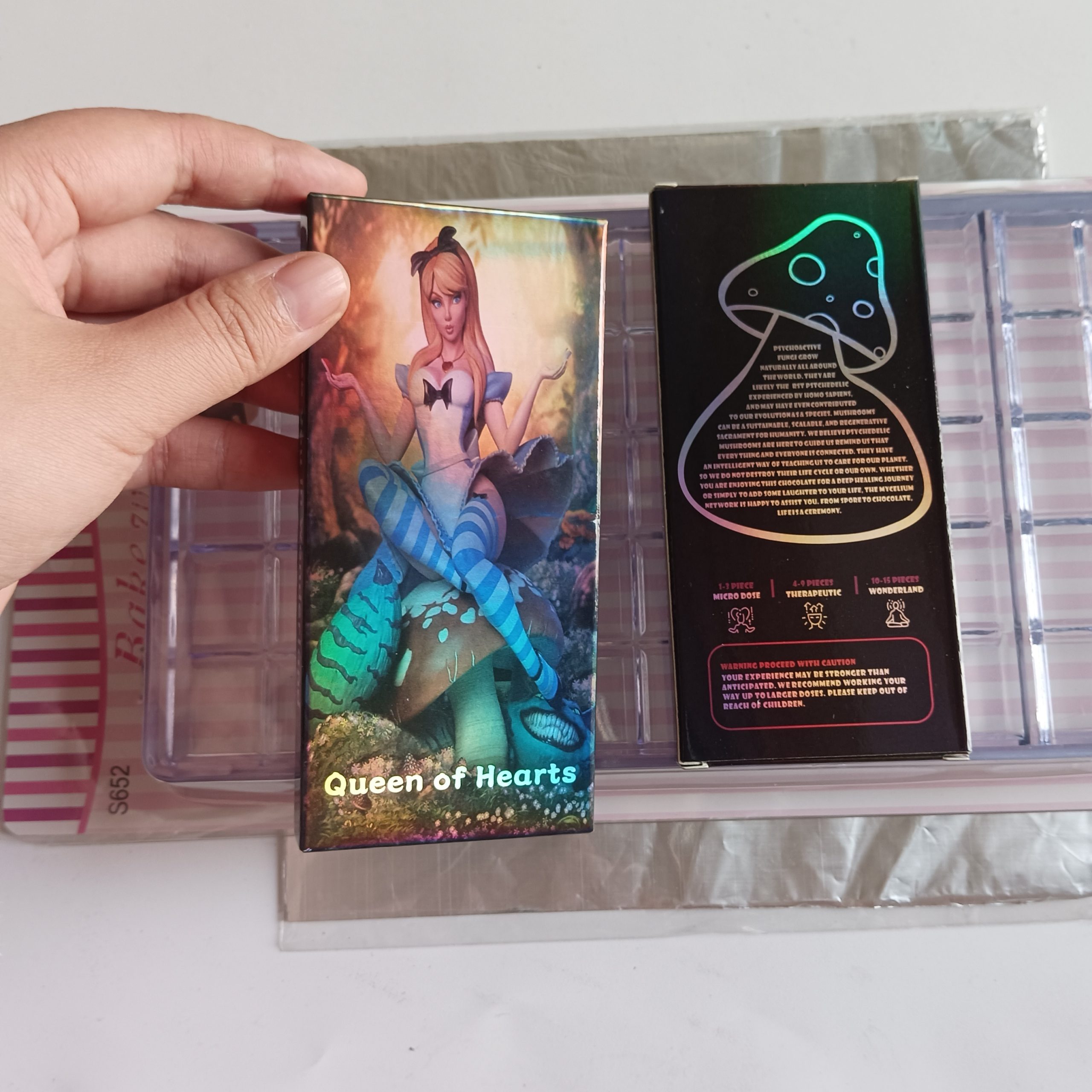 Empty Packing Alice in Wonderland 3.5g Magic Mushroom Chocolate Boxes