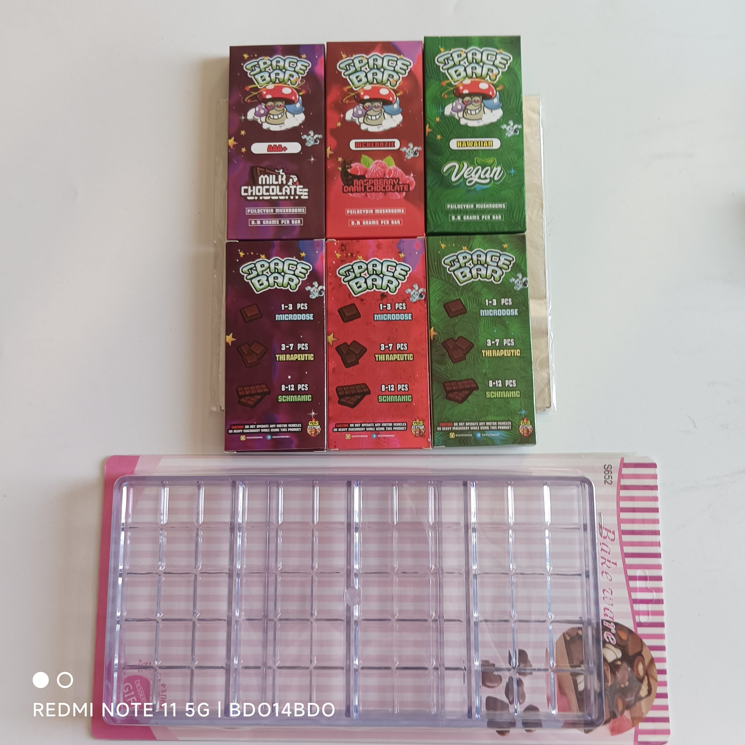 Empty Packing 3 Flavors Space Bar 3.5g Mushroom Chocolate Boxes